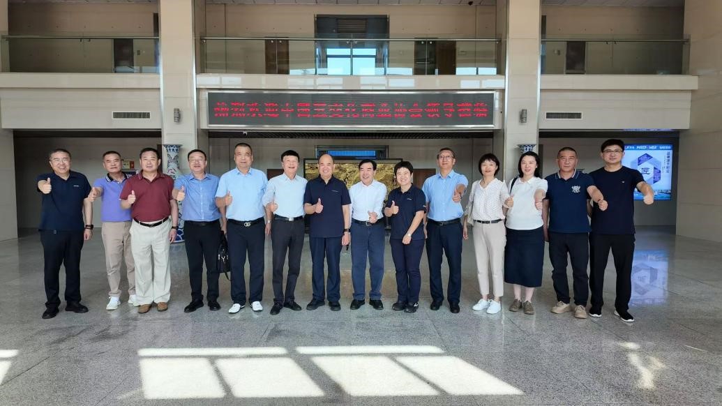 中国五金交电化工商业协会调研旺财28APP官方版-旺财28APP最新版-pgwc 盛赞其行业标杆作用